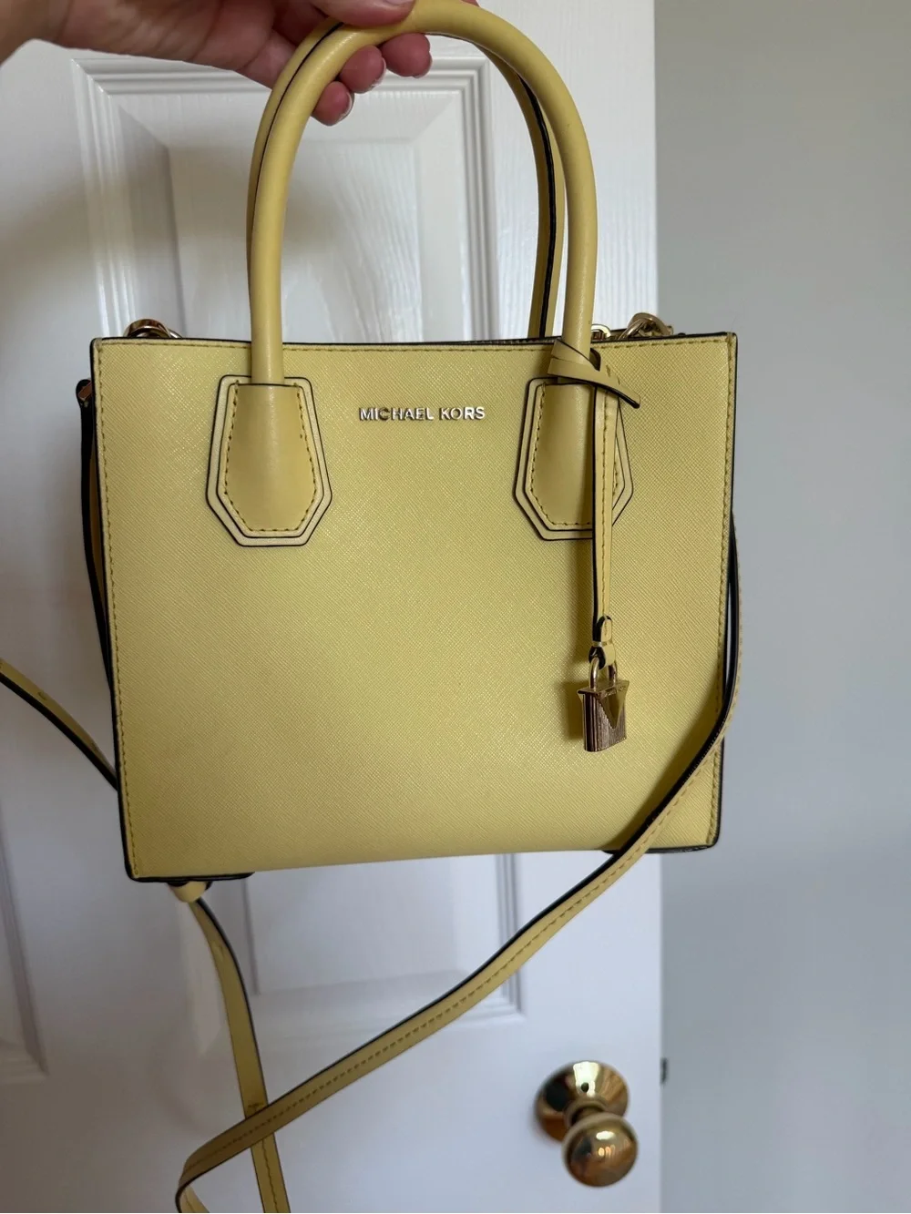 Michael Kors gorgeous buttercup